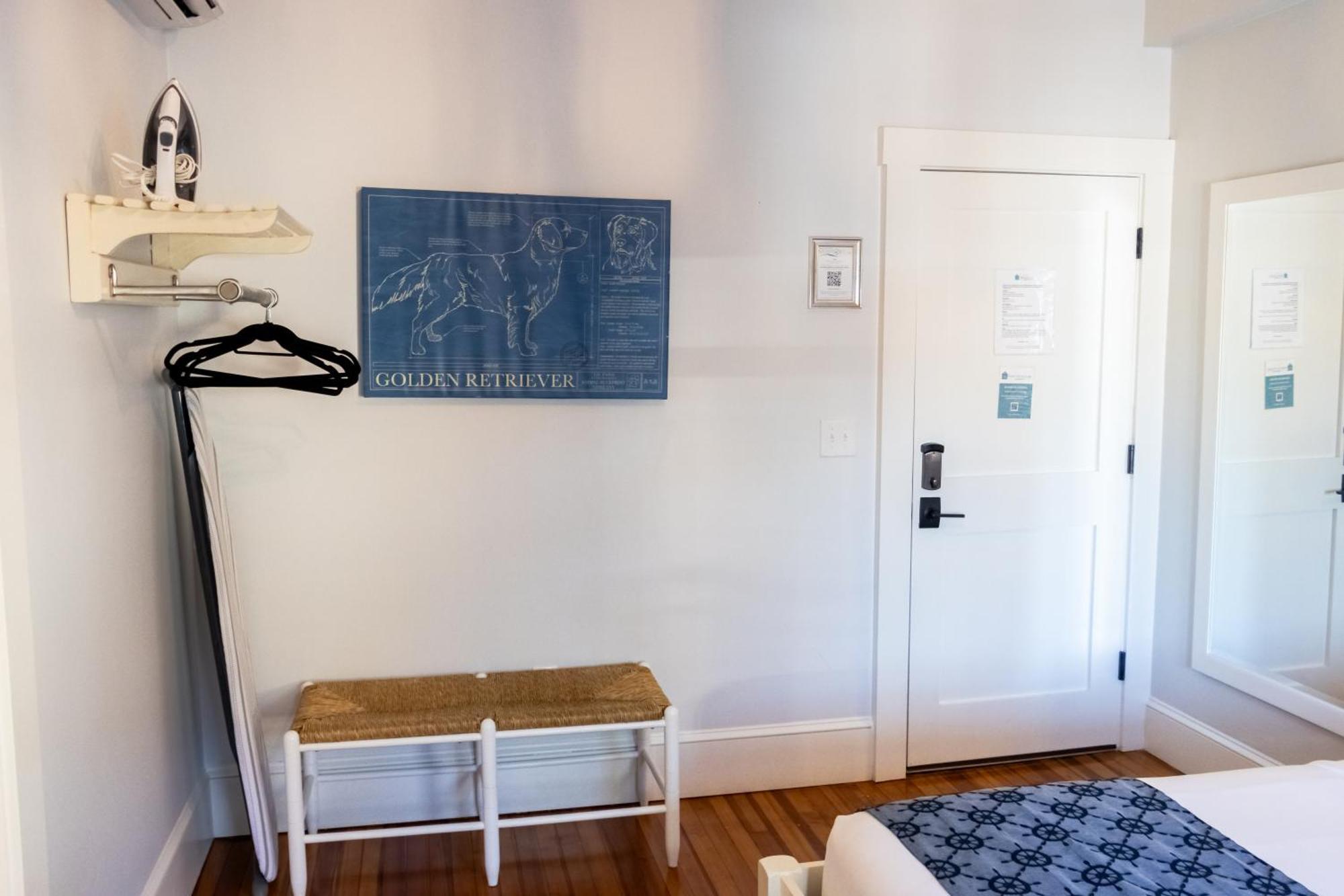 Bed and Breakfast Paws On Pelham (Adults Only) Newport Exterior foto